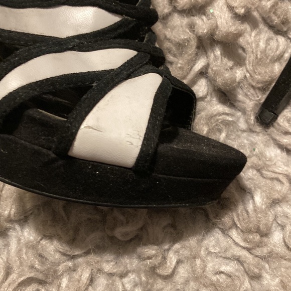 Carlos by Carlos Santana Black & White Cut Out High Heel Bootie Sandal - Picture 11 of 12